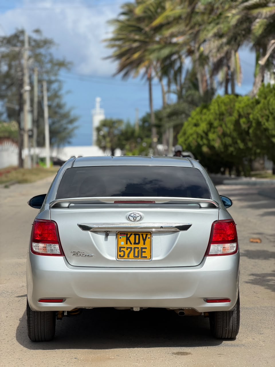 Toyota Axio — view 7