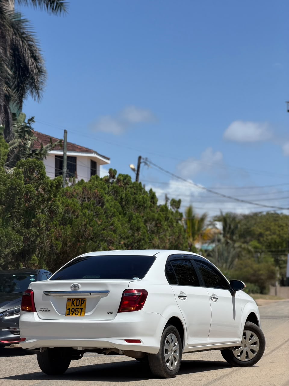 Toyota Axio — view 8