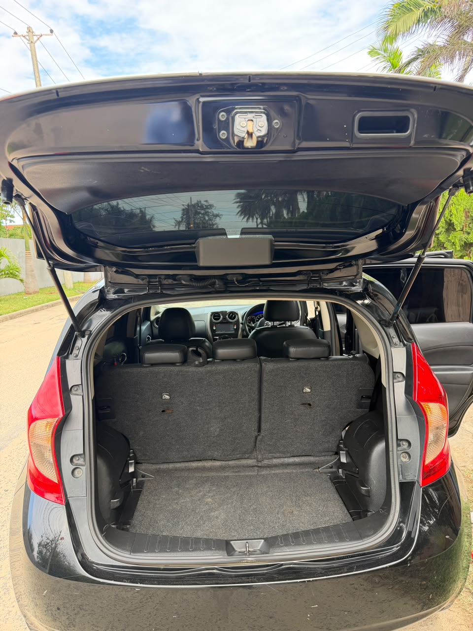 Nissan Note Axis Tech — view 4