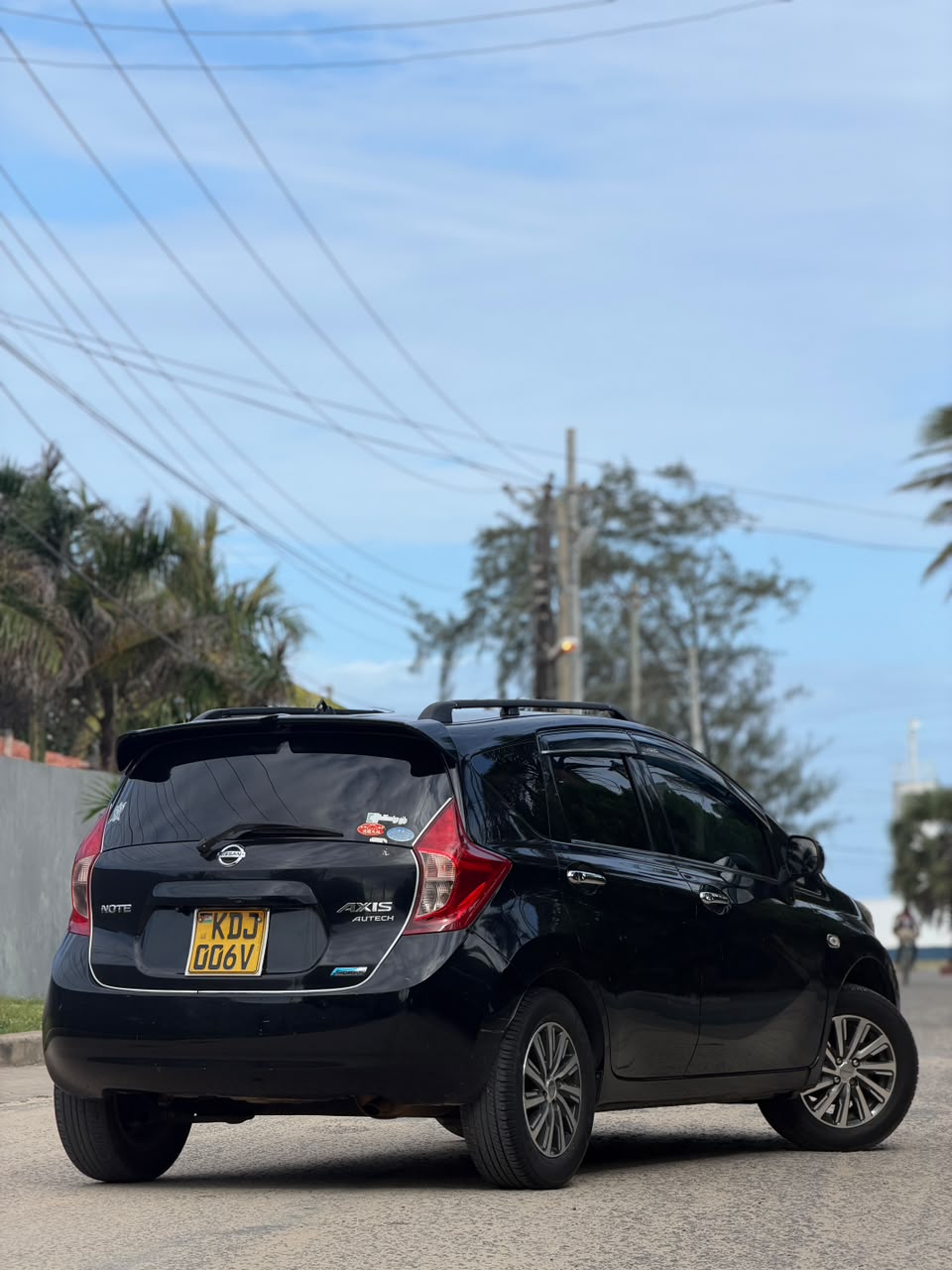 Nissan Note Axis Tech — view 7