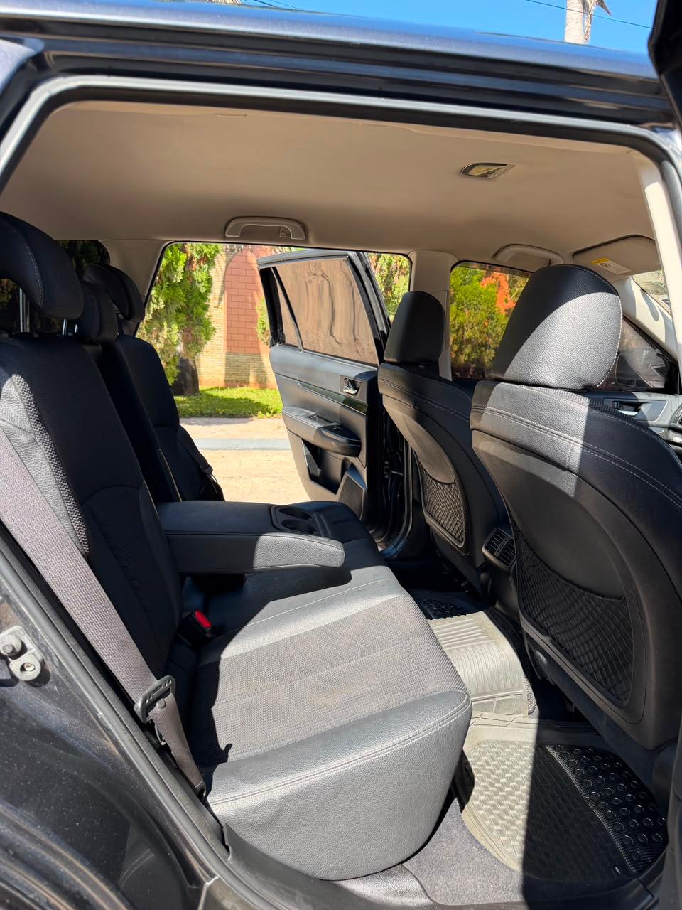 Subaru Outback — view 10