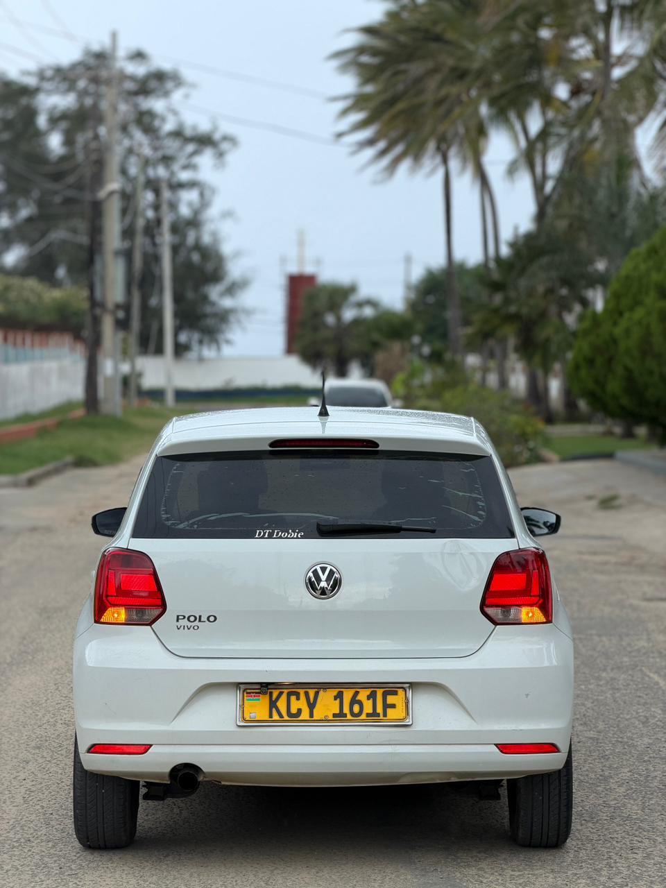 VW Polo Vivo — view 6