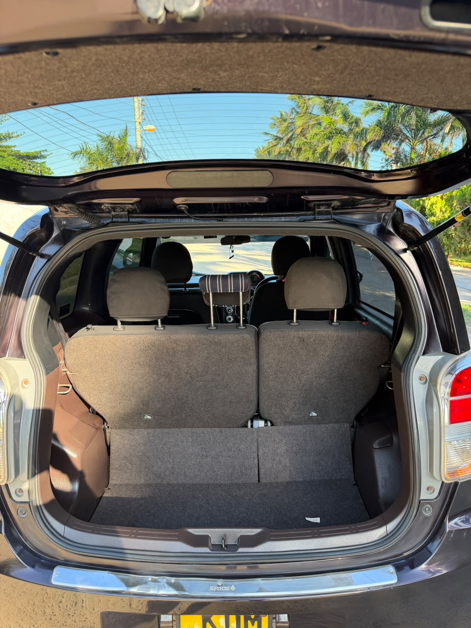 Toyota Spade — view 8