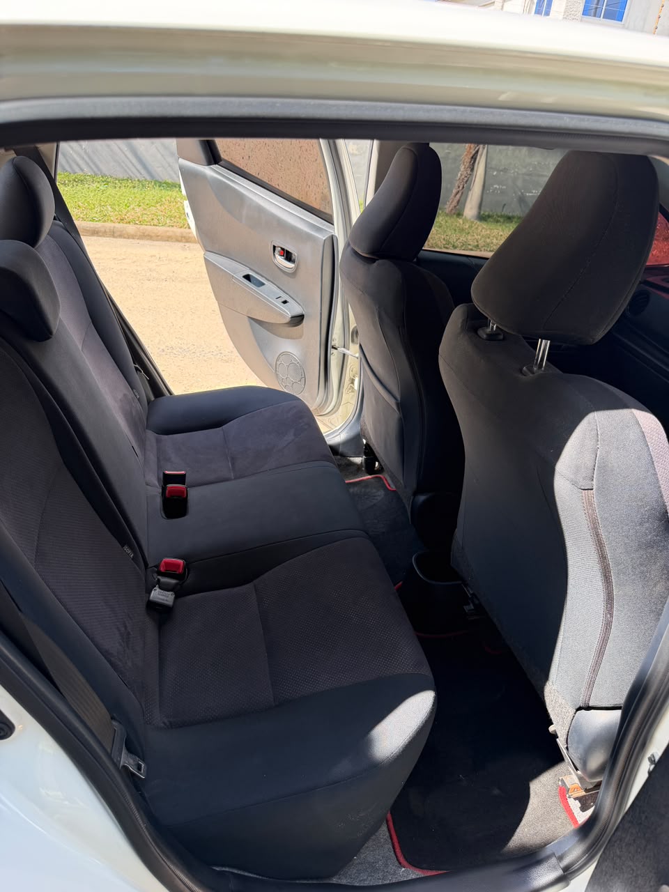 Toyota Vitz G'S — view 5