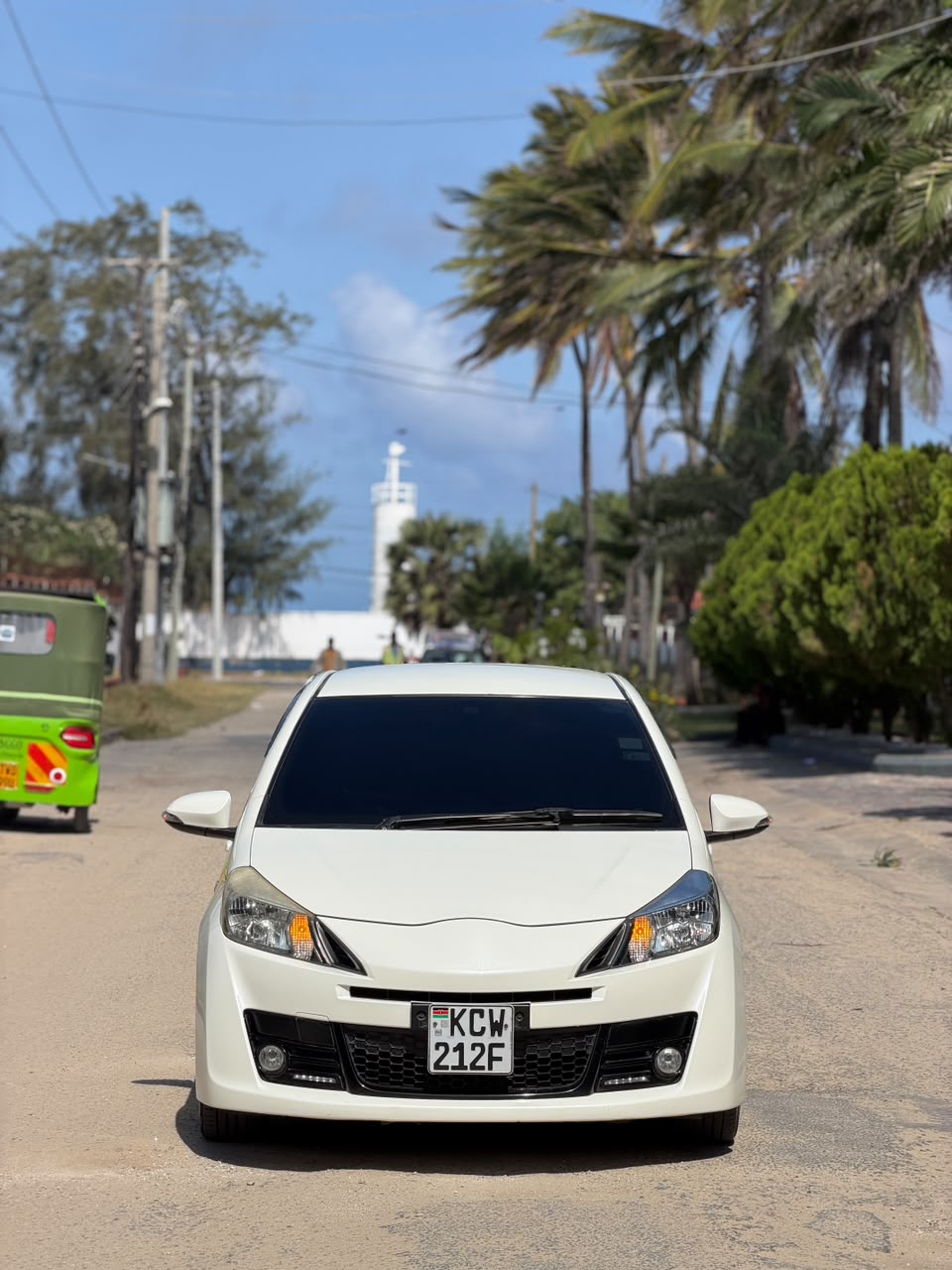 Toyota Vitz G'S — view 10